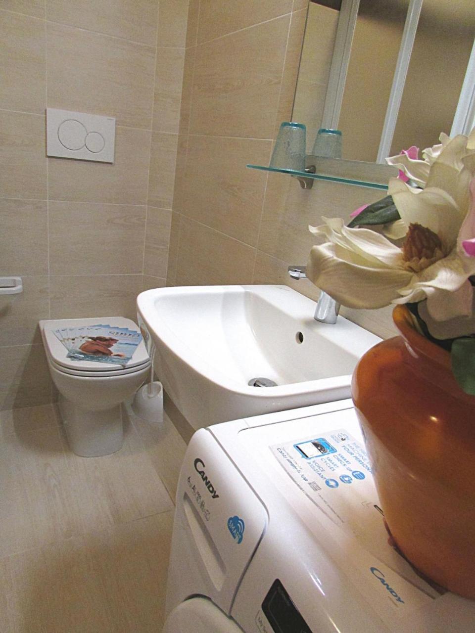 Isi Apartment บิบิโอเน ภายนอก รูปภาพ