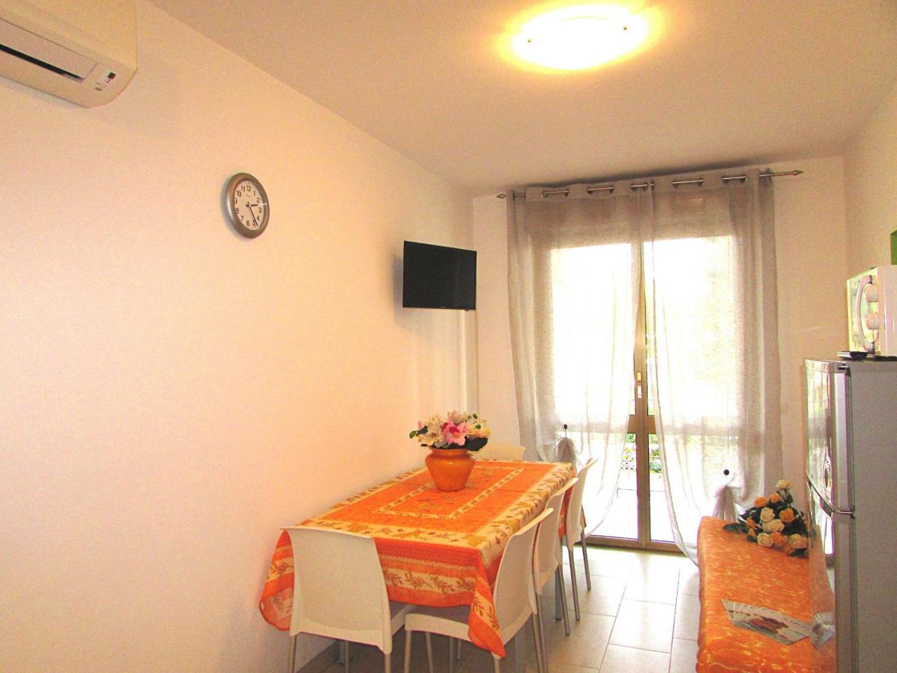 Isi Apartment บิบิโอเน ภายนอก รูปภาพ