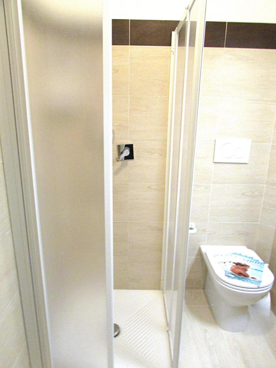 Isi Apartment บิบิโอเน ภายนอก รูปภาพ