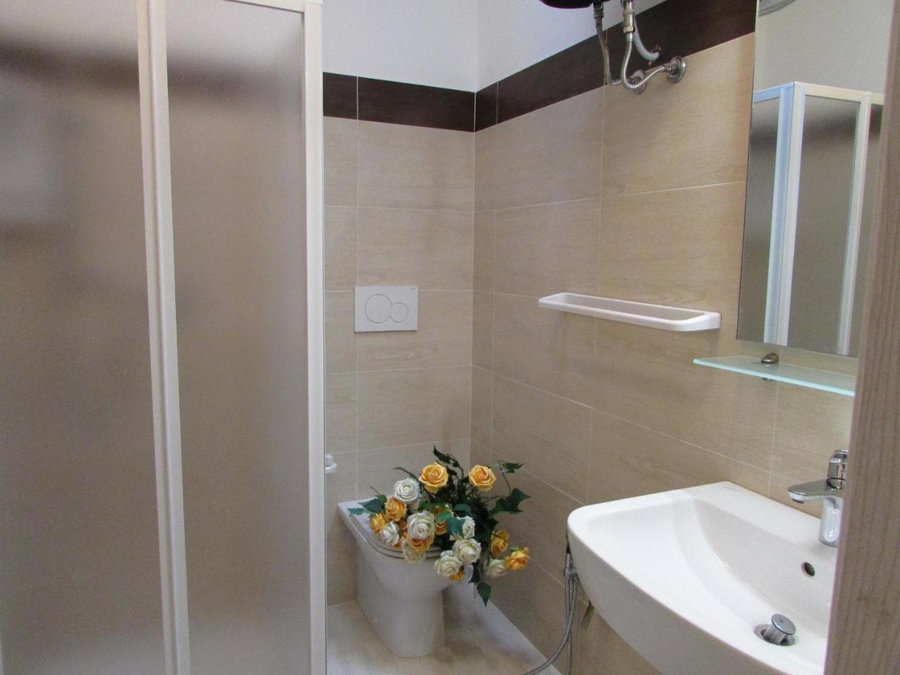 Isi Apartment บิบิโอเน ภายนอก รูปภาพ